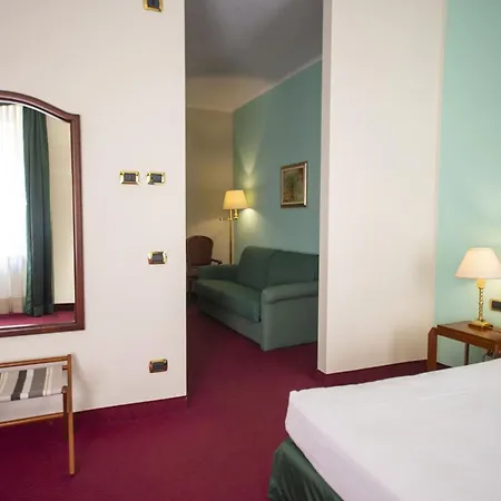 Hotel Alli Due Buoi Rossi 4*