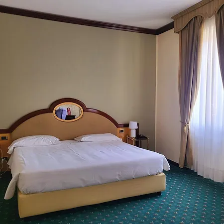 Hotel Alli Due Buoi Rossi Alessandria