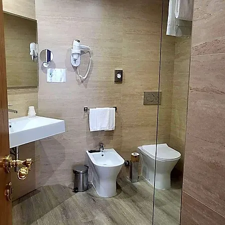 Hotel Alli Due Buoi Rossi 4*